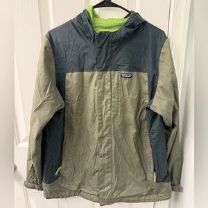 Patagonia kids 3 in 1 layering jacket, outer shell YXXL 16-18